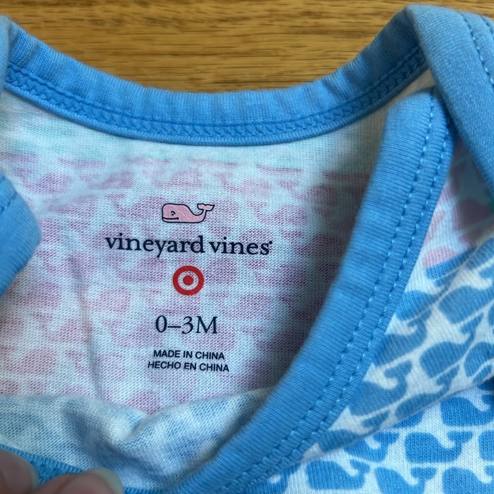 Vineyard Vines whale patchwork bodysuit | 0-3 months - Picture 4 of 5